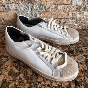 P448 John Sneaker